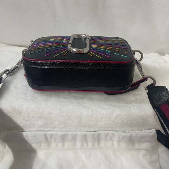 Marc Jacobs The Confetti Snapshot Crossbody Bag with Pink Strap - Picture 9 of 9